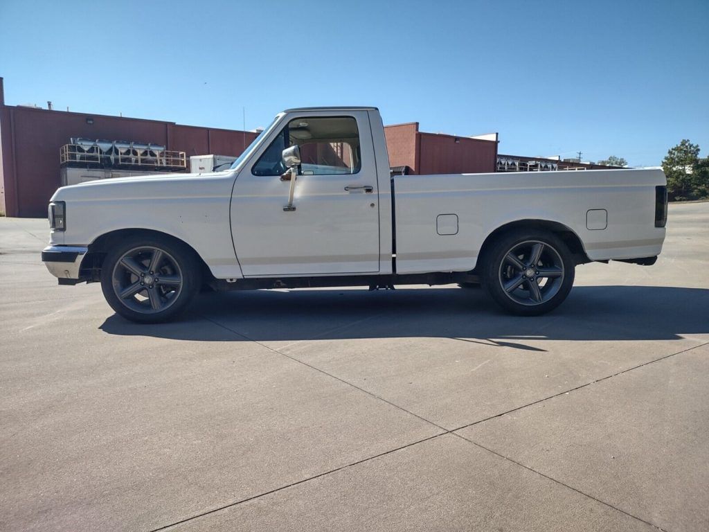 1991 Ford F-150 pickup [swapped frame]