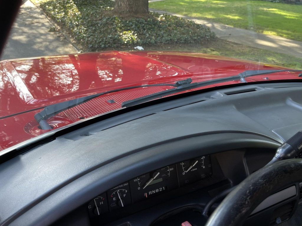 1993 Ford F-150 XLT HD 4X4 V8