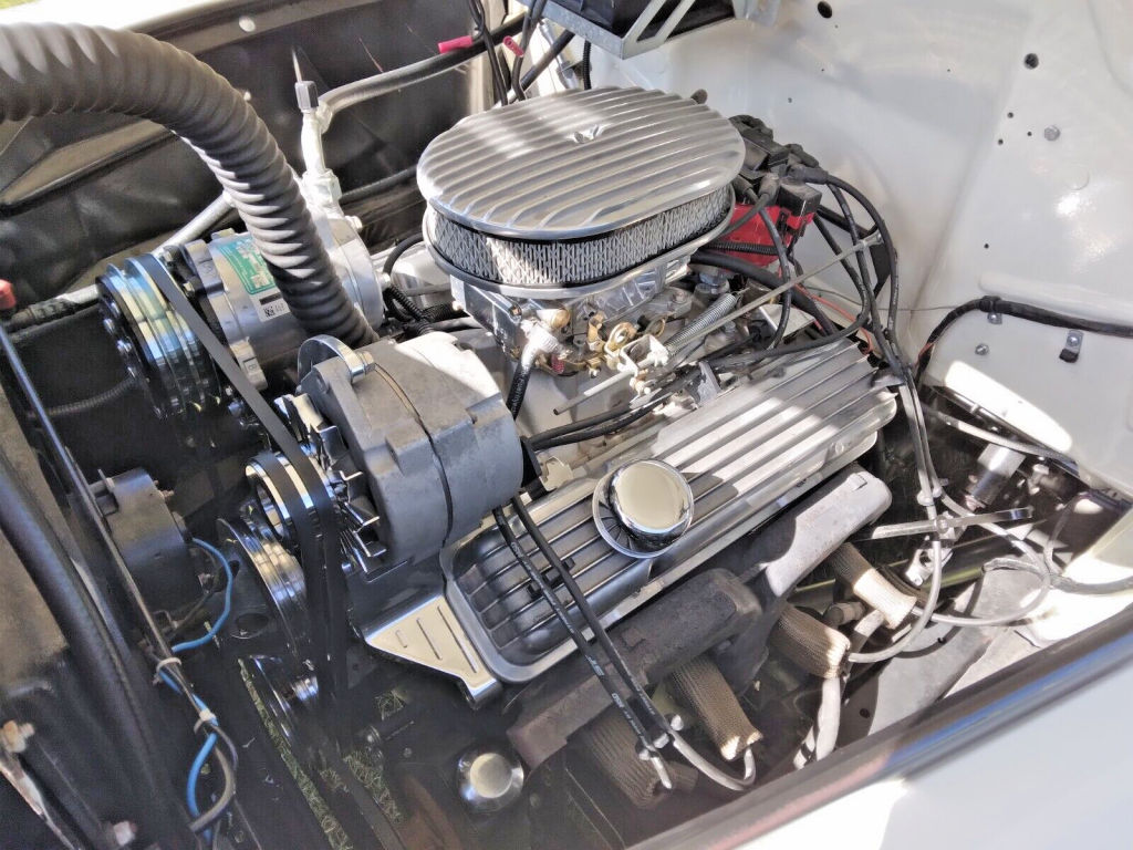 1948 Ford F1 pickup [restored and modified]