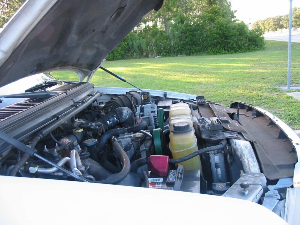 2001 Ford F-350 XL pickup [garage kept]