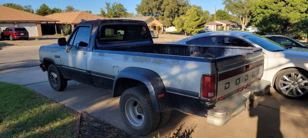1991 Dodge Pickups D350