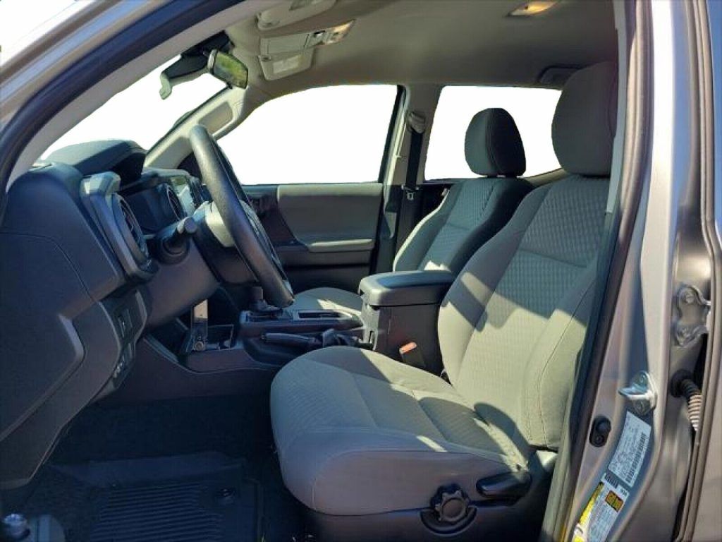 2021 Toyota Tacoma SR V6