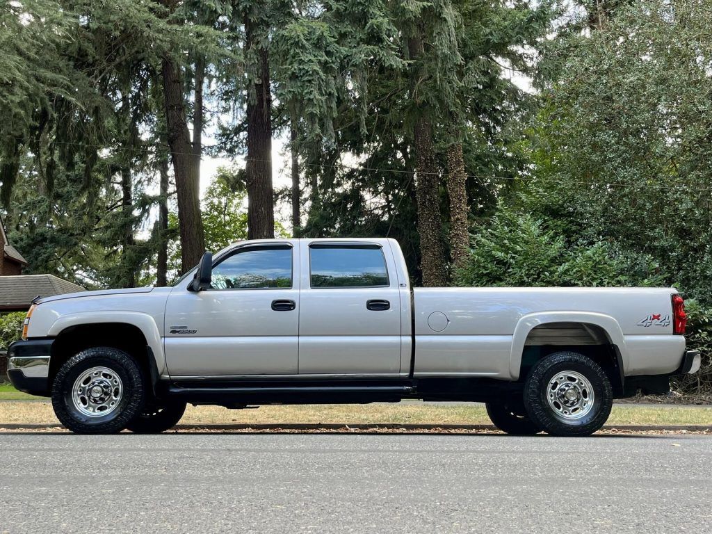2007 Chevy Silverado 3500 1-Ton 4X4 CREW CAB 4DR LONG BED 6.6L Duramax Diesel