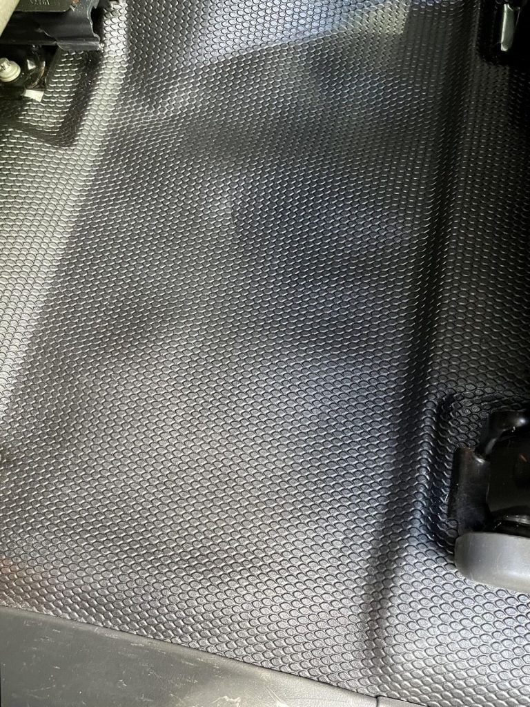 2007 Chevy Silverado 3500 1-Ton 4X4 CREW CAB 4DR LONG BED 6.6L Duramax Diesel