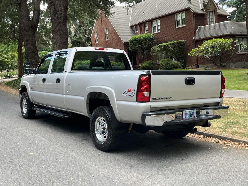 2007 Chevy Silverado 3500 1-Ton 4X4 CREW CAB 4DR LONG BED 6.6L Duramax Diesel