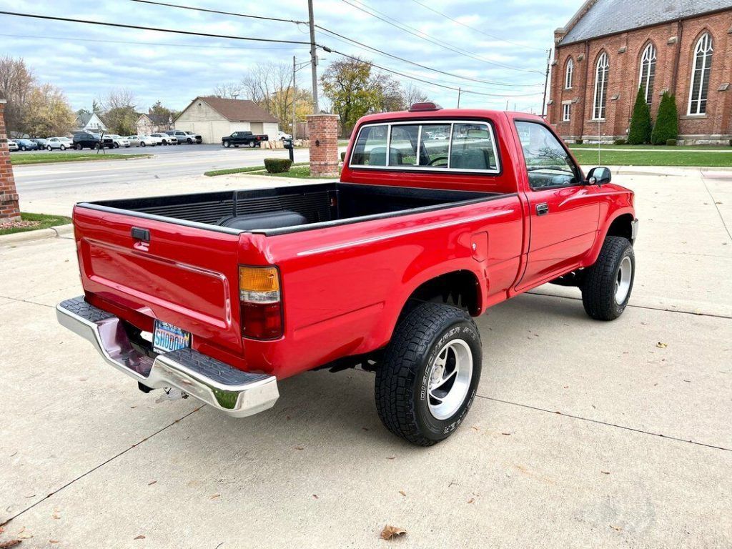 1994 Toyota Reg Cab DX 5-Spd