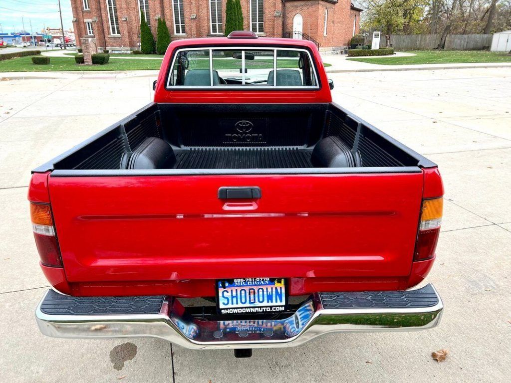 1994 Toyota Reg Cab DX 5-Spd