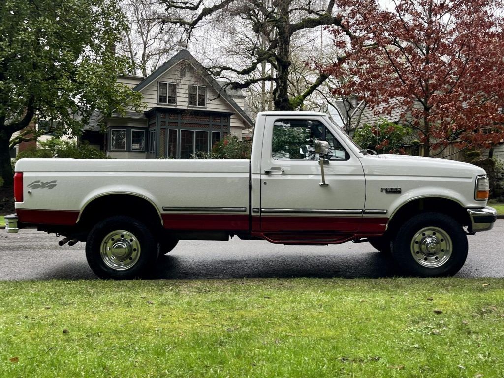 1997 Ford F-250 3/4-TON XLT REGULAR CAB