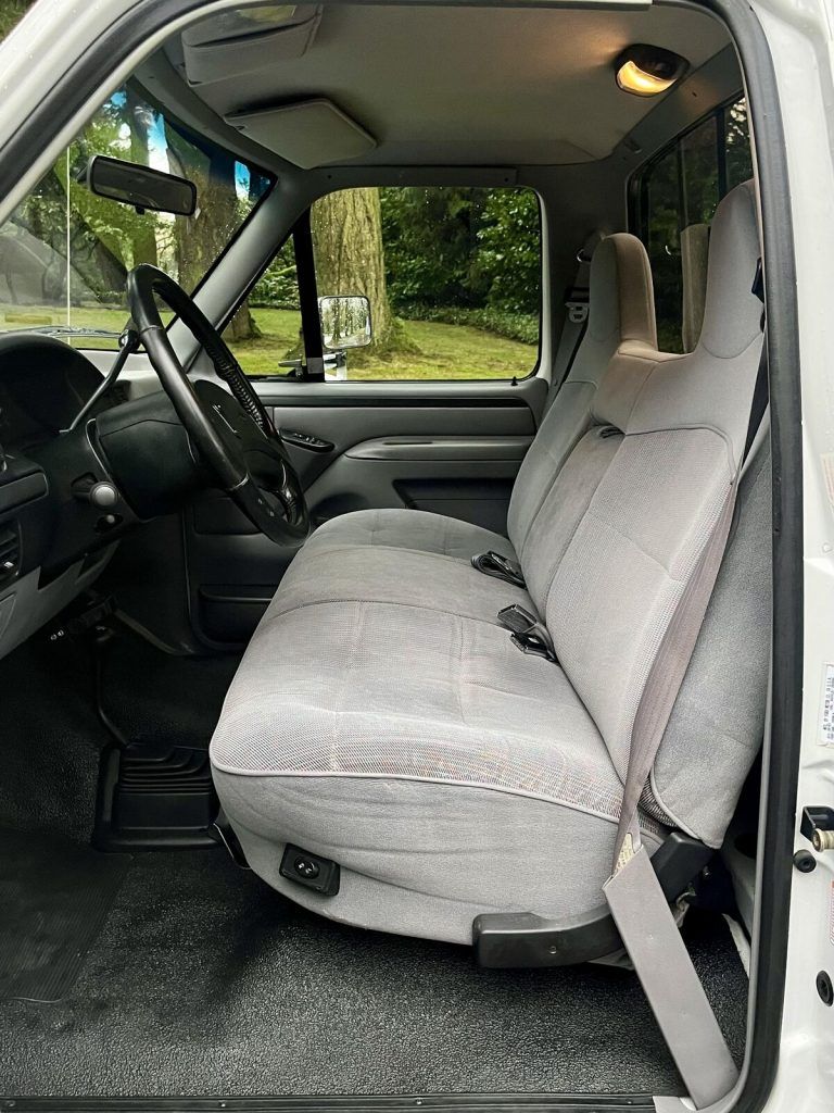 1997 Ford F-250 3/4-TON XLT REGULAR CAB