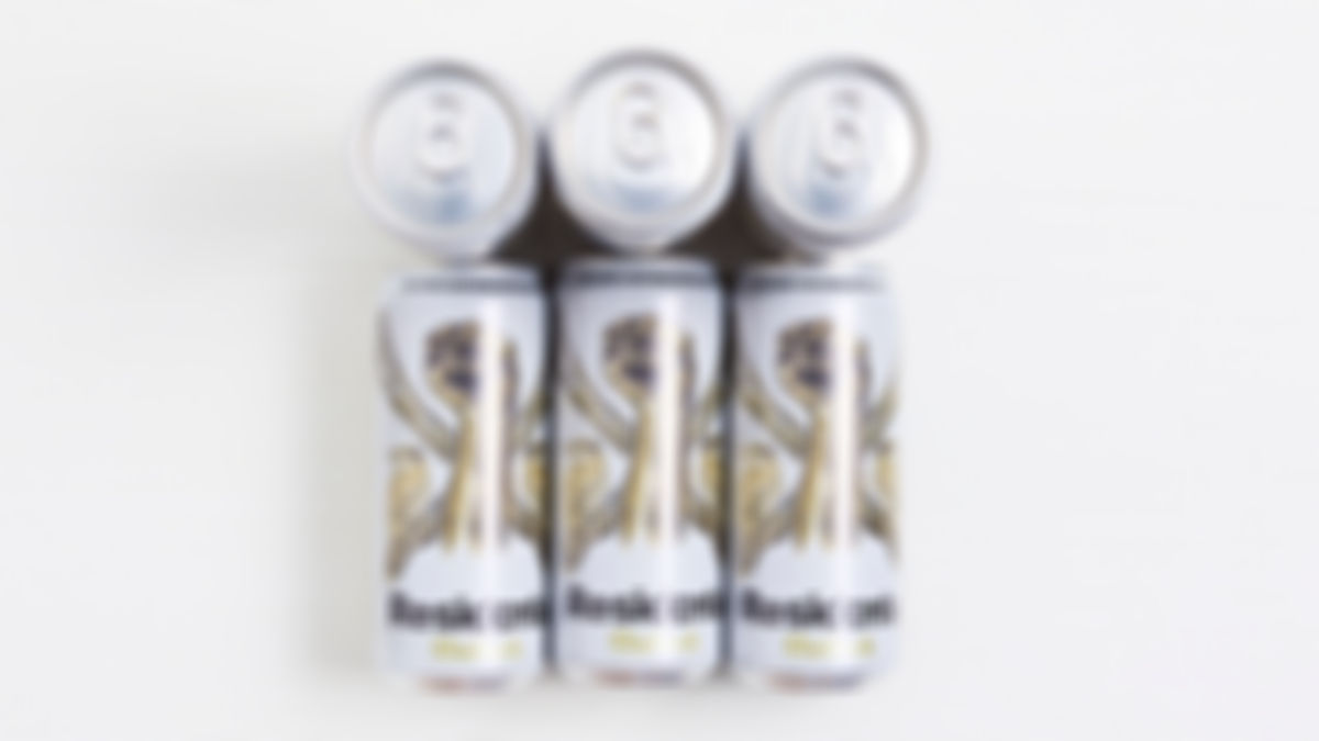 Residente Maibock silver tab beer