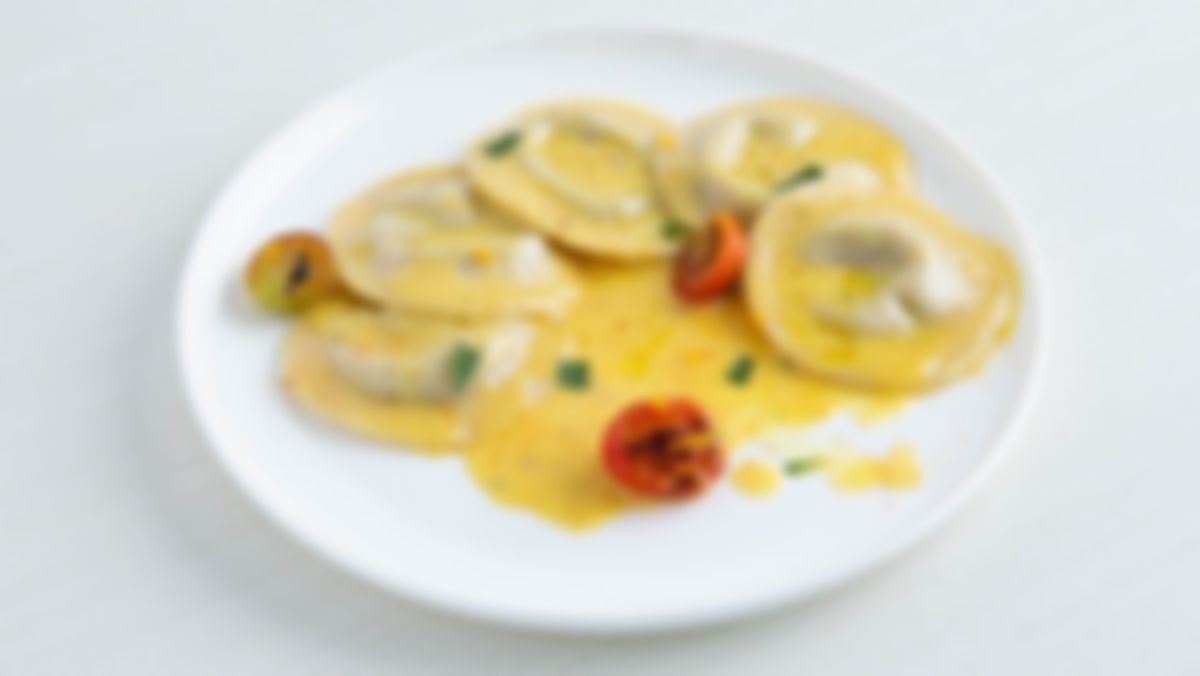 Ravioli amoroso de hígado y corazón de pollo