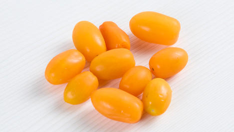 Tomate cherry amarillo