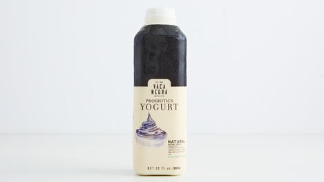 Yogurt natural, Vaca Negra