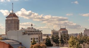 Registered Nurse - ICU/Critical Care  in Fresno, CA