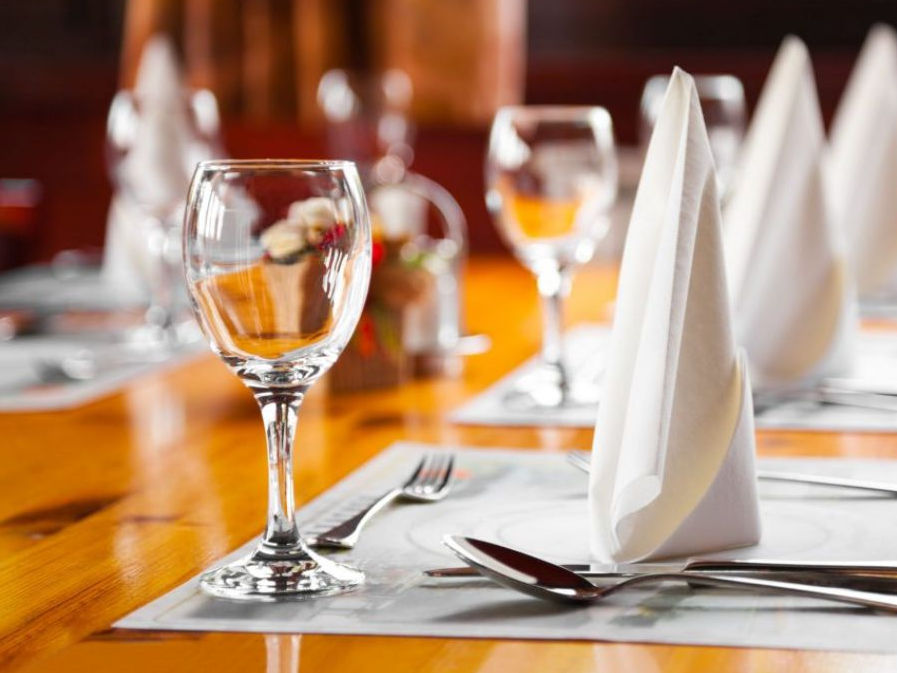 thumbnail-private-dining-etiquette