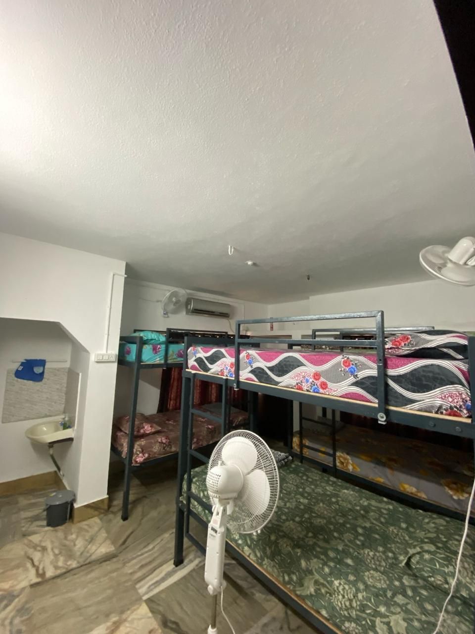AC Hostel