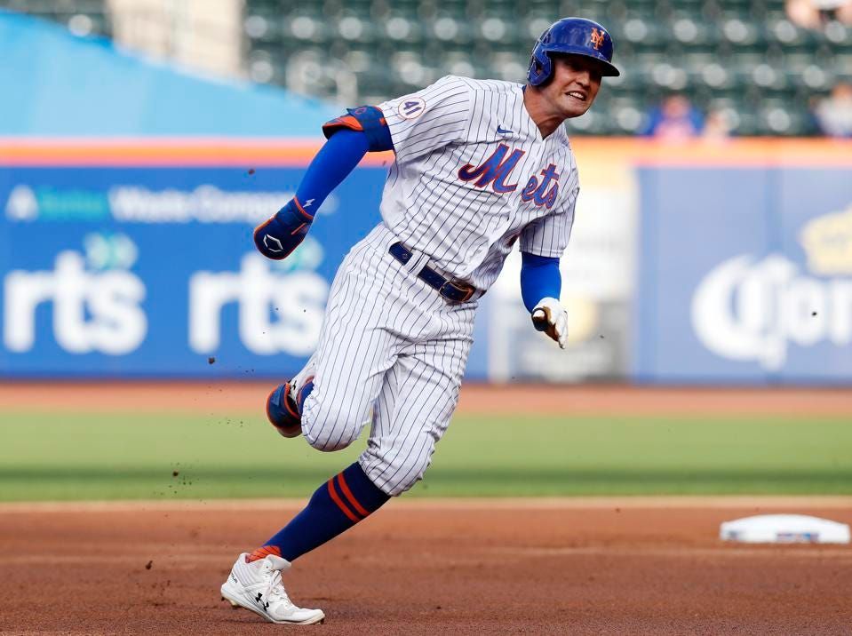 MLB: Pittsburgh Pirates at New York Mets