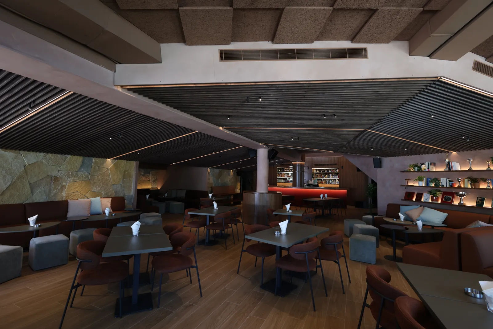 Iglu Restaurant – Mzaar — site photograph