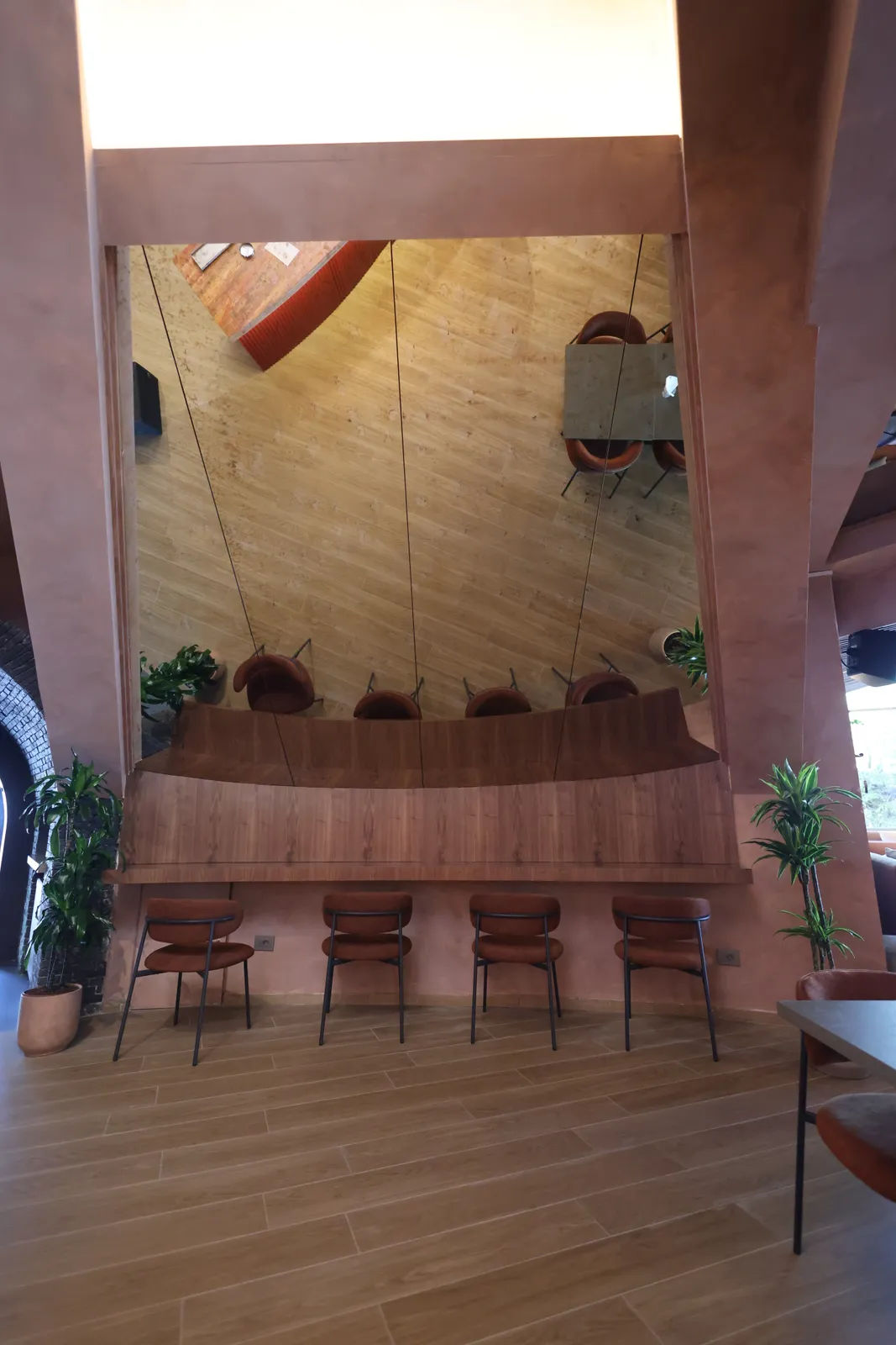 Iglu Restaurant – Mzaar — site photograph