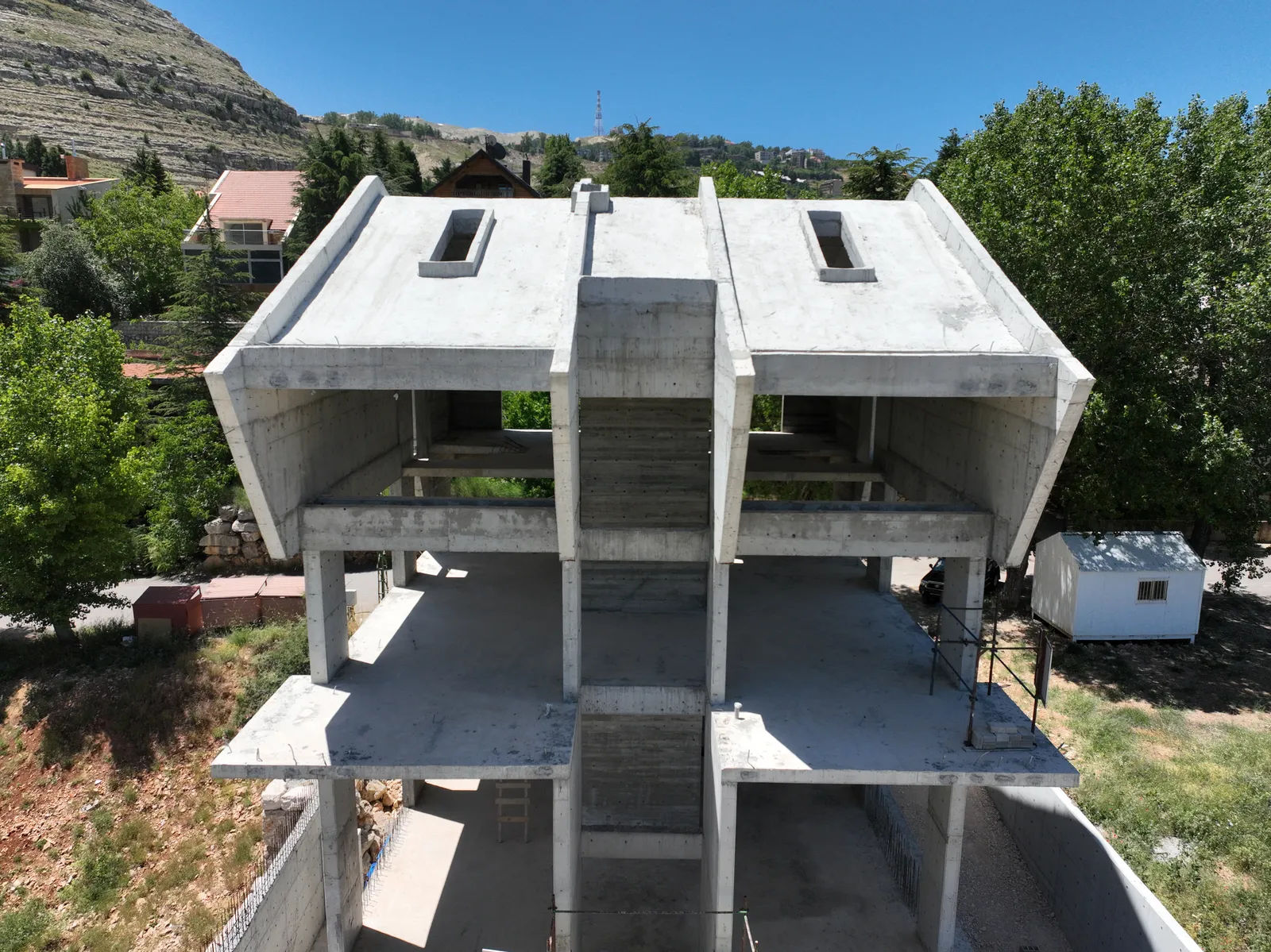 San Antonio –
Kfardebian 6507 — site photograph