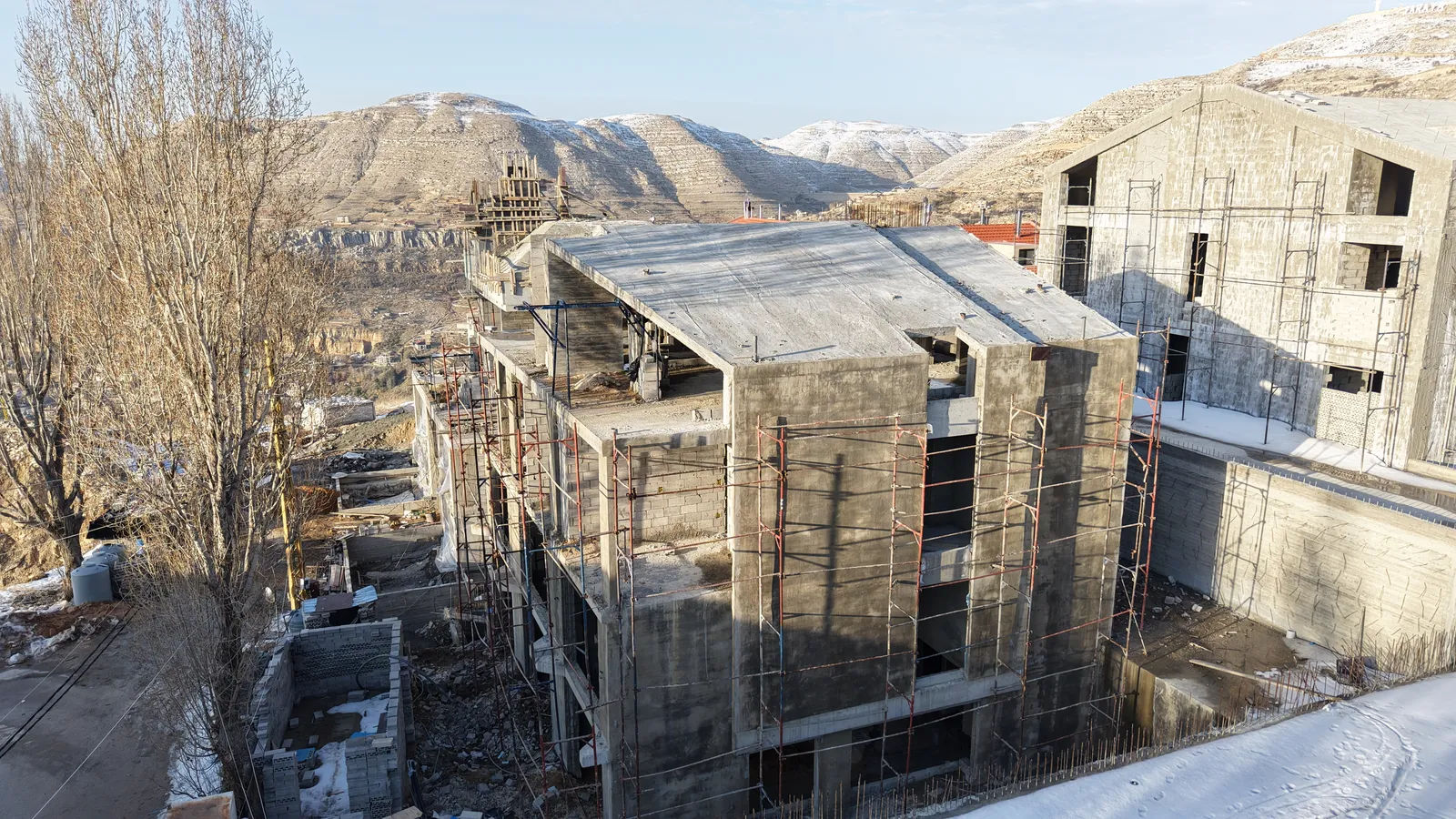 Tilal El Aasal –
Kfardebian 13624 — site photograph