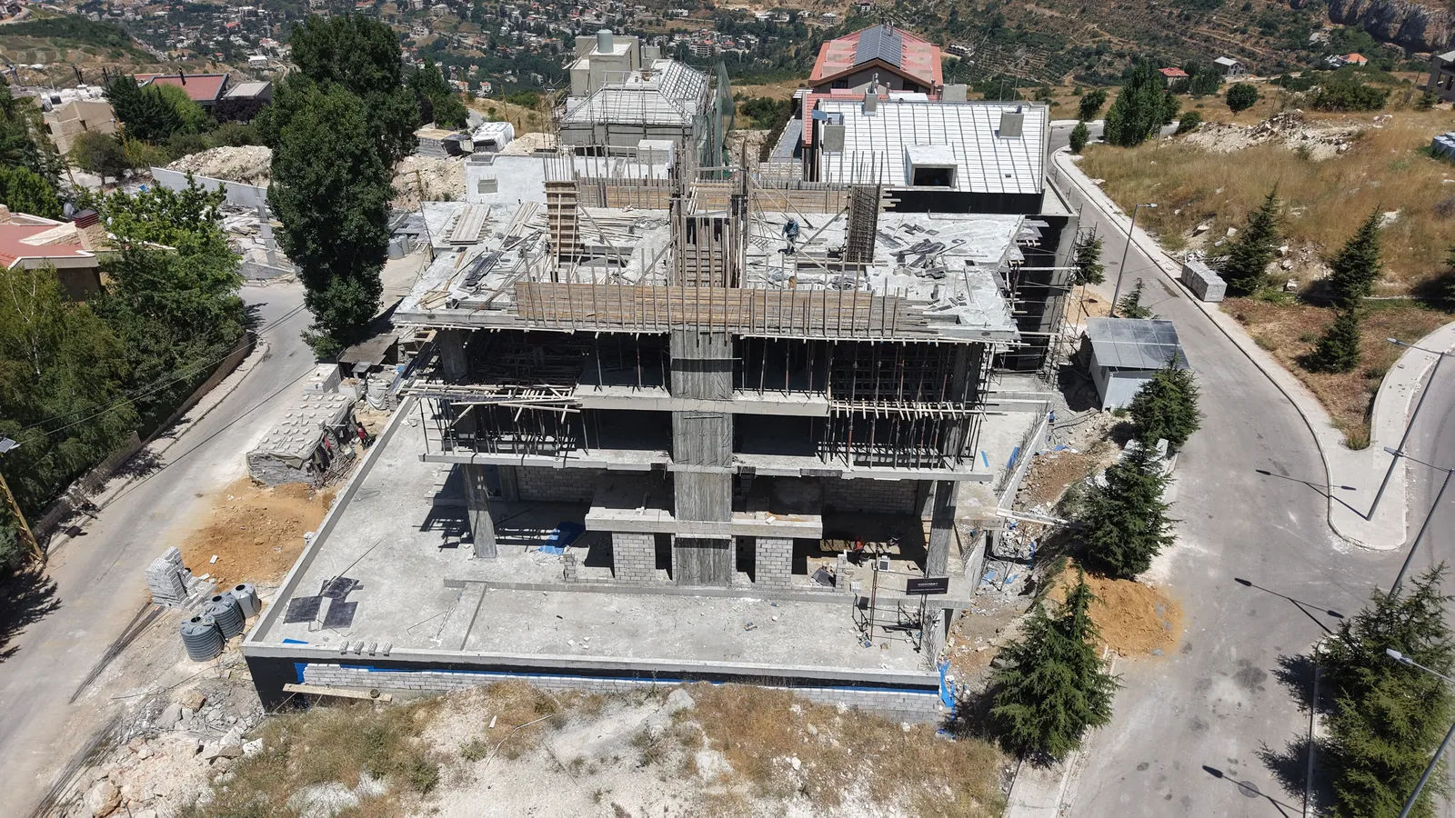 Tilal El Aasal –
Kfardebian 13626 — site photograph