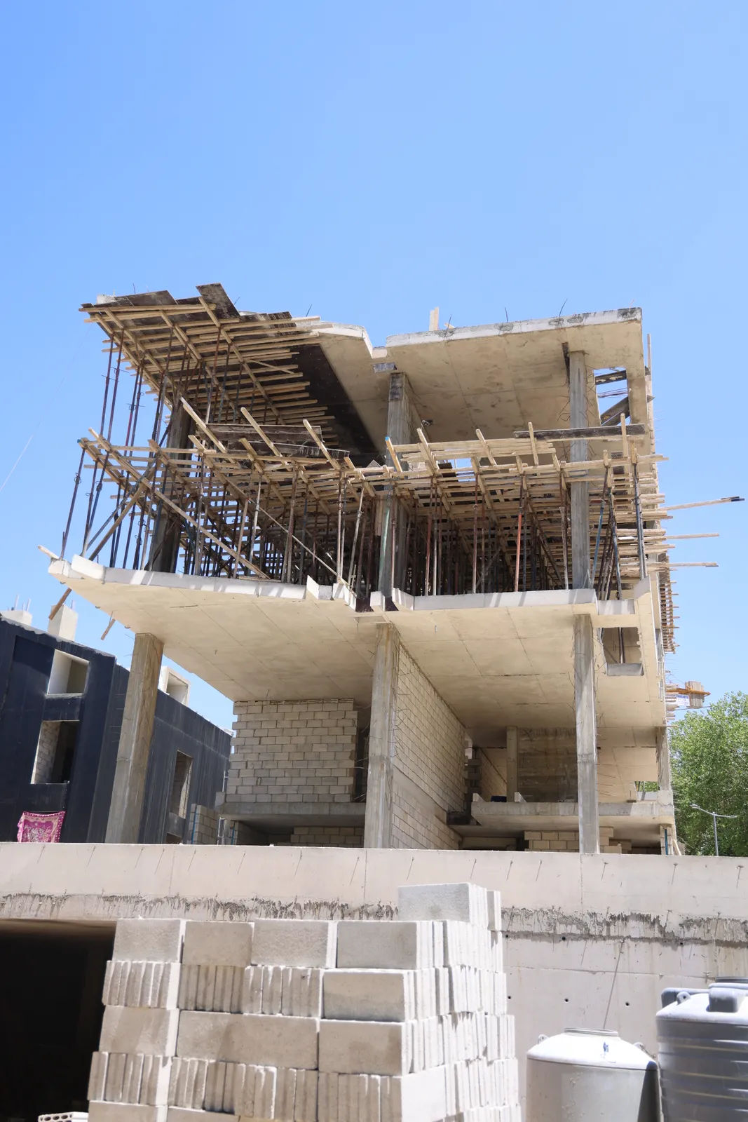 Tilal El Aasal –
Kfardebian 13626 — site photograph
