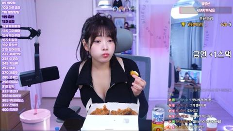 이적 10일차 신입 추석연휴엔 콰삭킹+치즈볼 먹방