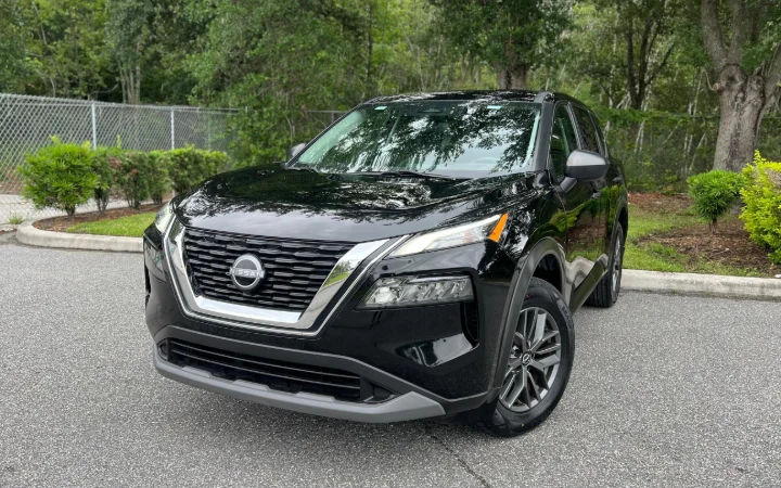 Nissan Rogue 2022 — Virtus Car Rental Orlando