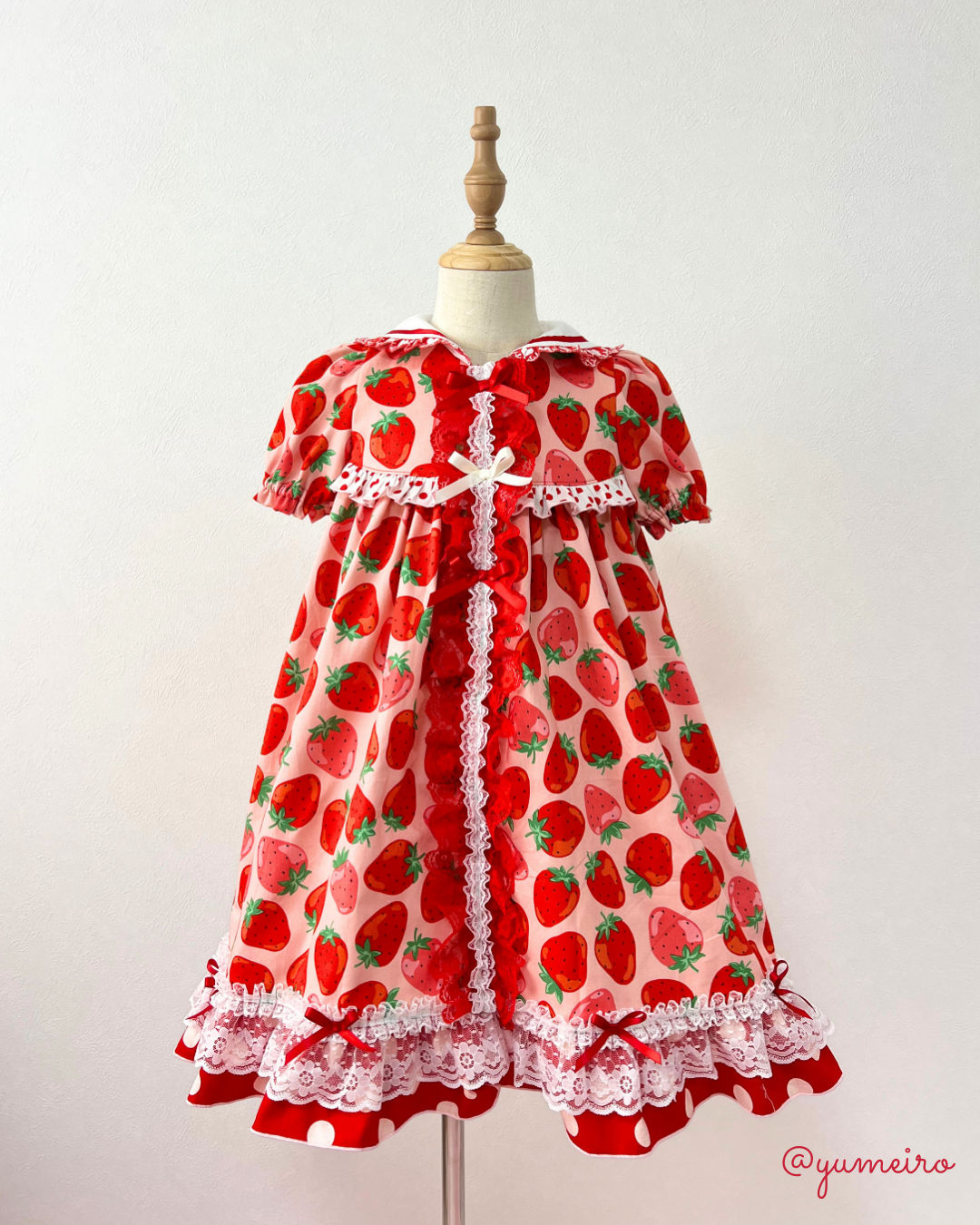大粒いちご🍓♡Aラインワンピース(130cm)