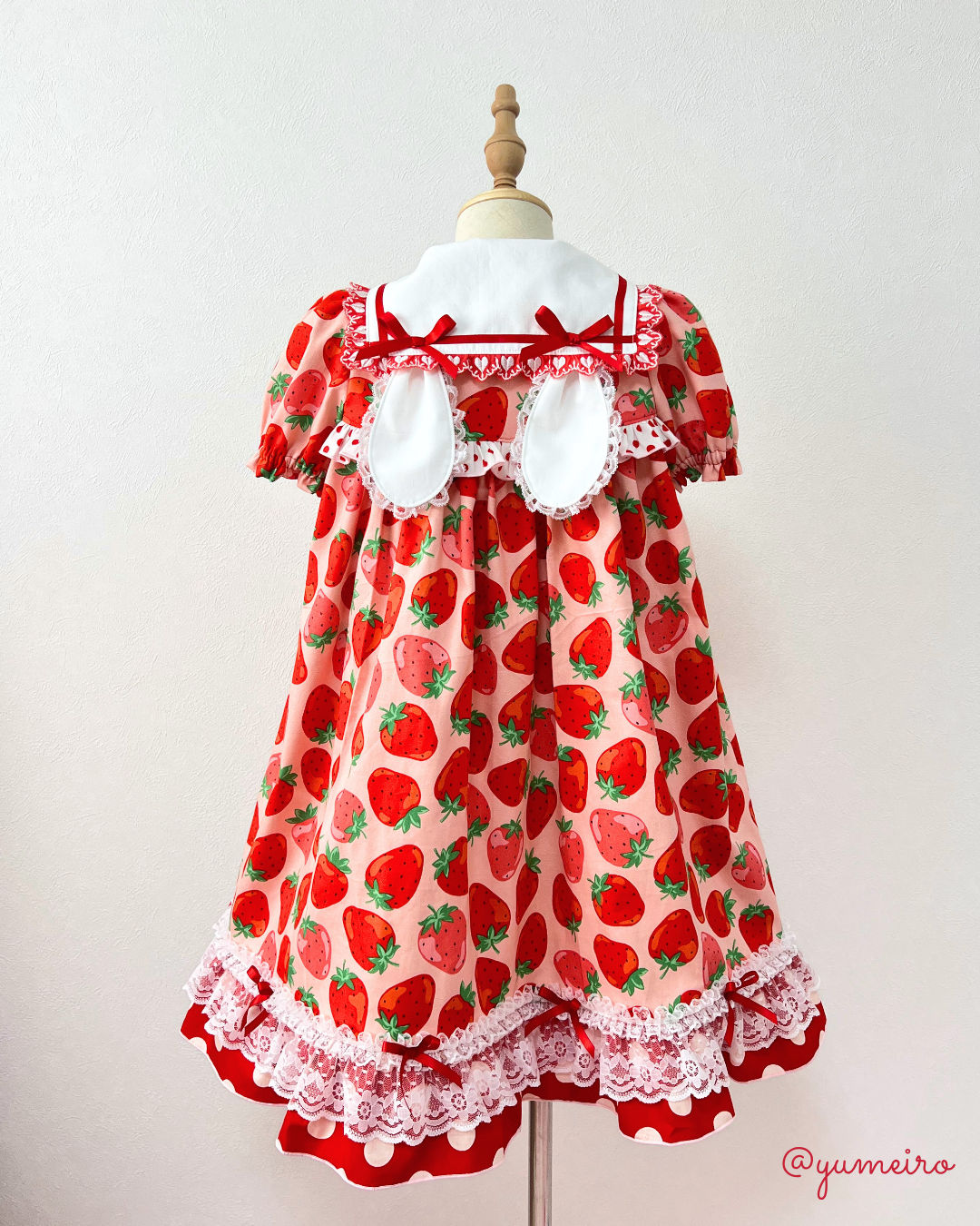 大粒いちご🍓♡Aラインワンピース(130cm) 