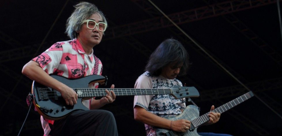 Mengejutkan Penggemar, Thomas Ramdhan Beri Sinyal Panggung Terakhir Bersama GIGI