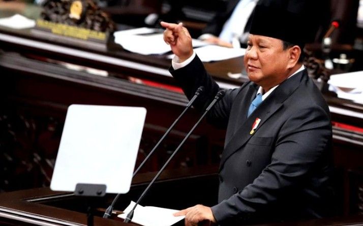 Prabowo Bongkar Trik Birokrat 'Nakal' Minta Tanda Tangan Sore Hari Saat Menteri Sudah Lelah