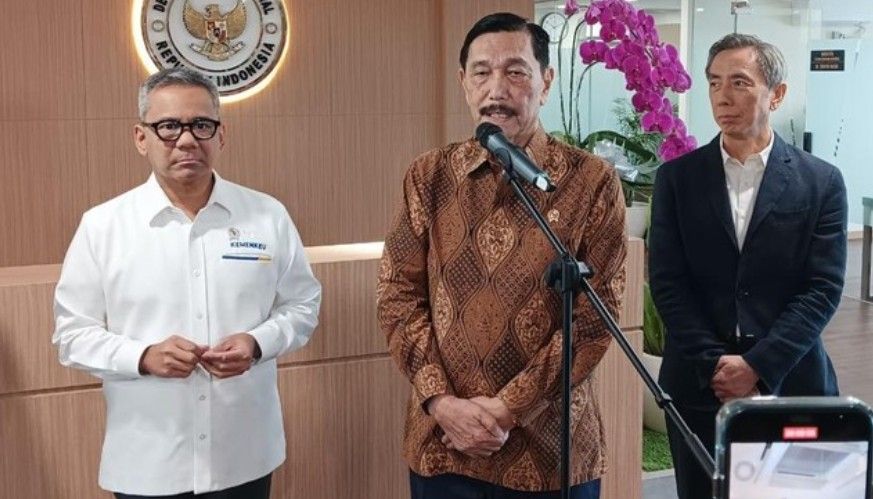 Kiamat Manual di Meja Bea Cukai? Luhut Beri Sinyal AI Siap Ambil Alih Fungsi Pungutan Ekspor Mulai Juni