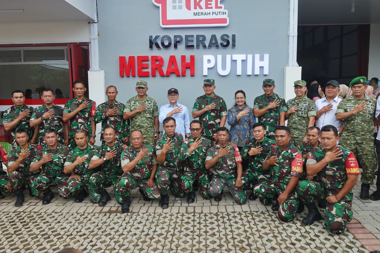 Dampingi Menko Pangan Zulkifli Hasan, Wali Kota Semarang Agustina Wilujeng Apresiasi KKMP Sampangan