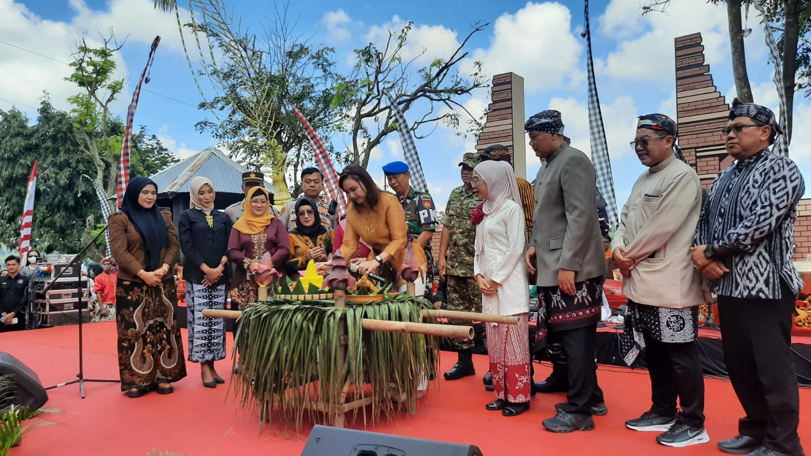 Kera Gua Kreo Berpesta, Tradisi Sesaji Rewanda di Semarang Dirawat sebagai Warisan Leluhur dan Daya Tarik Wisata