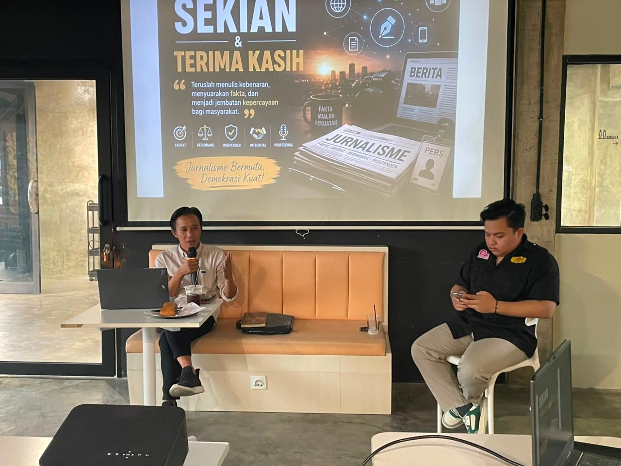 LAPMI HMI Yogyakarta Gelar Kelas Jurnalistik di Era Medsos dan AI: Ketua SMSI DIY Tegaskan Pers Tetap Tak Tergantikan