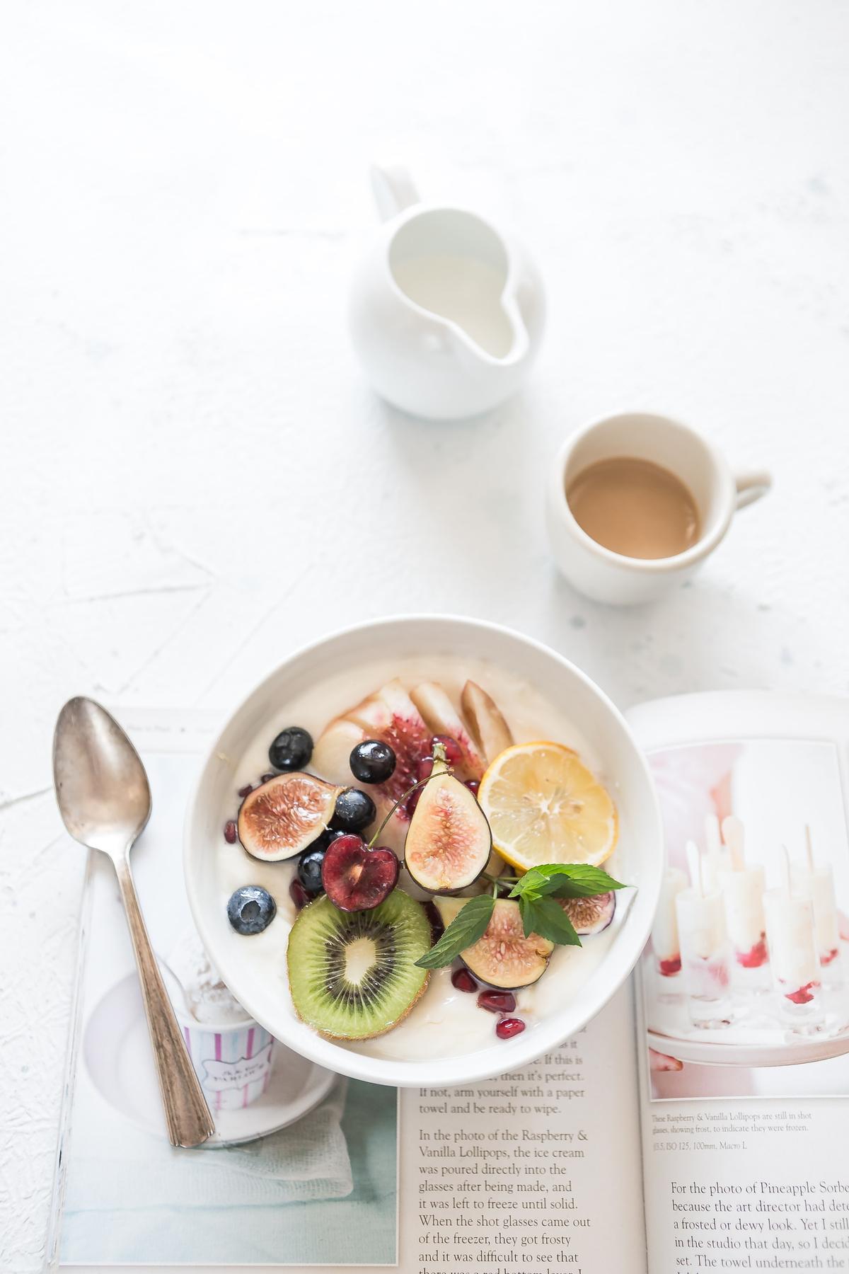 Coffee vs. Breakfast: Which Should You Choose in the Morning?