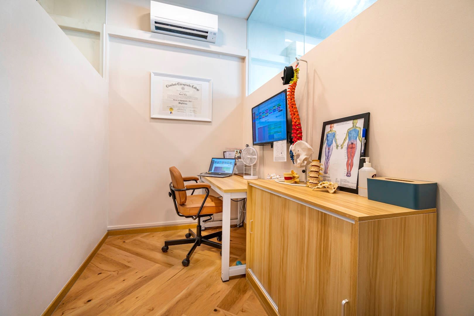 Photo 2 for Live Well Chiropractic (Potong Pasir)