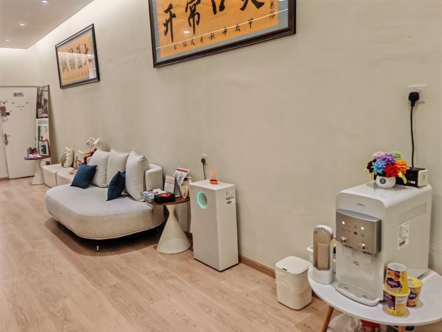 Photo 4 for Yu Smile Dental Clinic