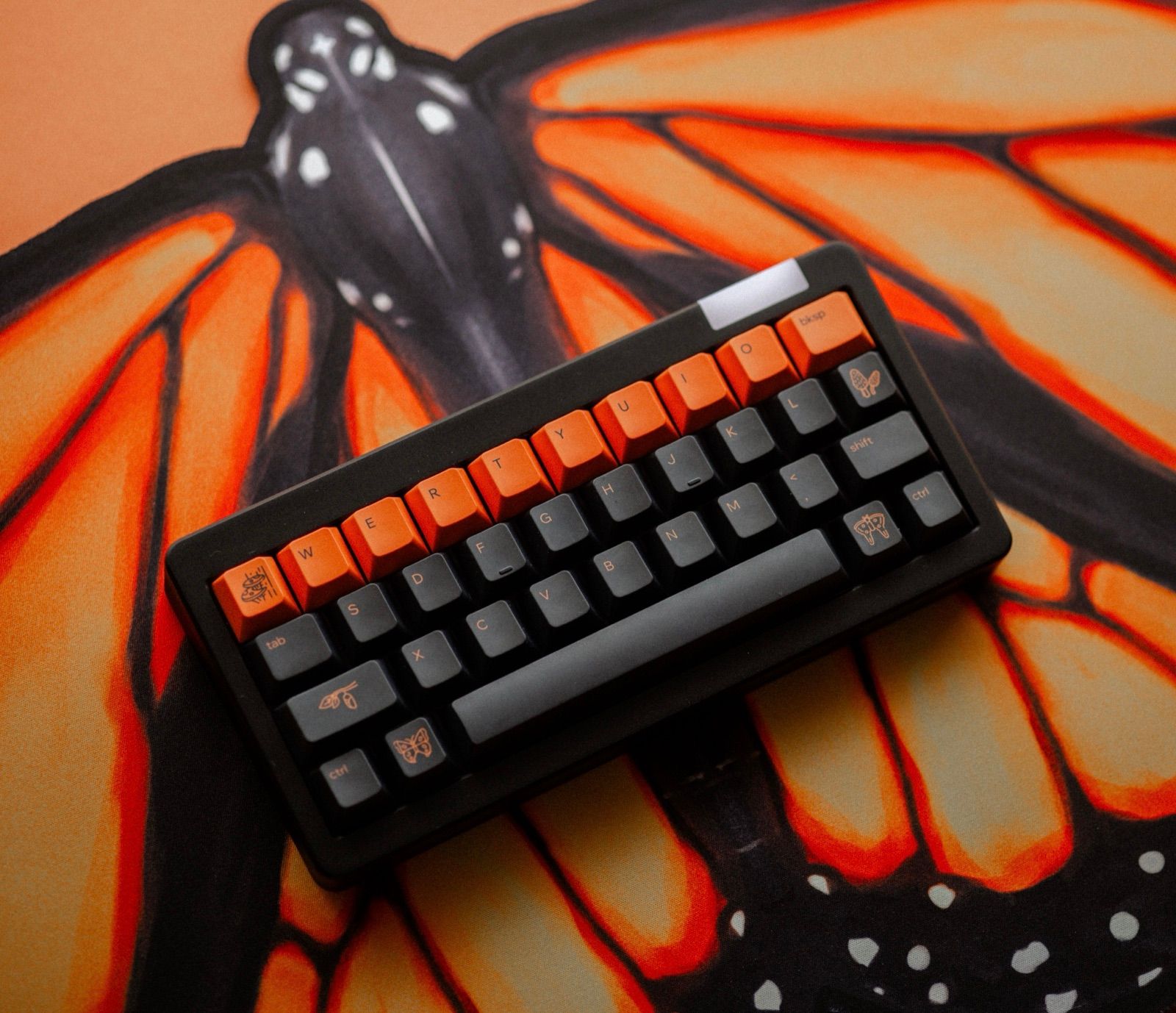 YUZU Custom Keycaps