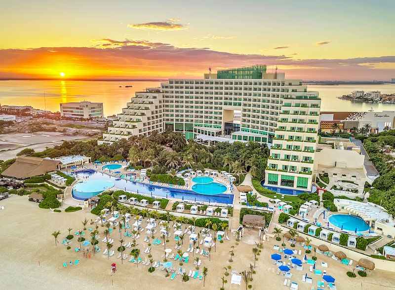 Live Aqua Beach Resort Cancun, Cancun