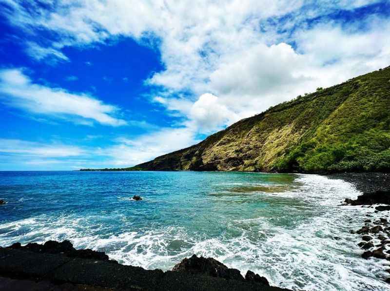 Kealakekua Bay