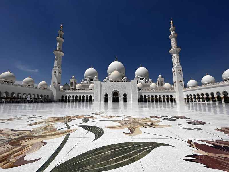 Sheikh Zayed Grand Mosque