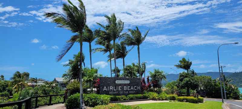 A Scenic Flight Over Heart Reef