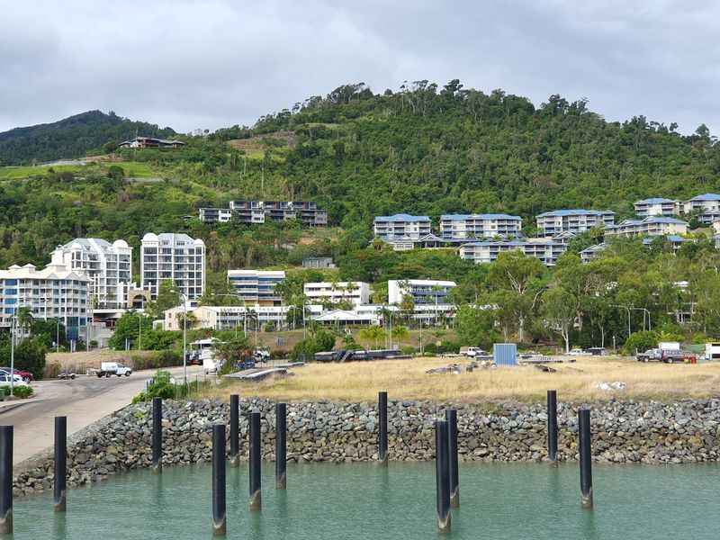 Hamilton Island and its Luxury Hotels