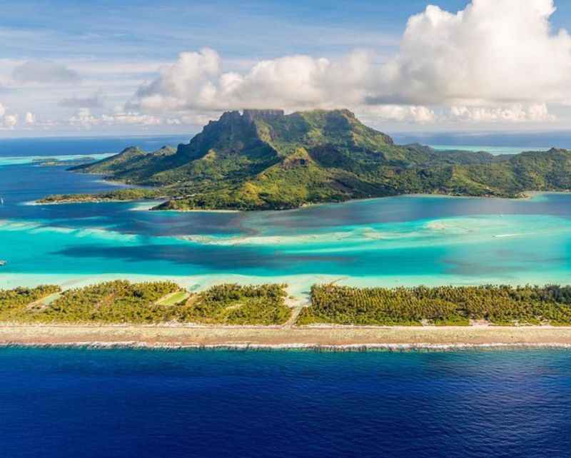 Mount Otemanu and Mount Pahia