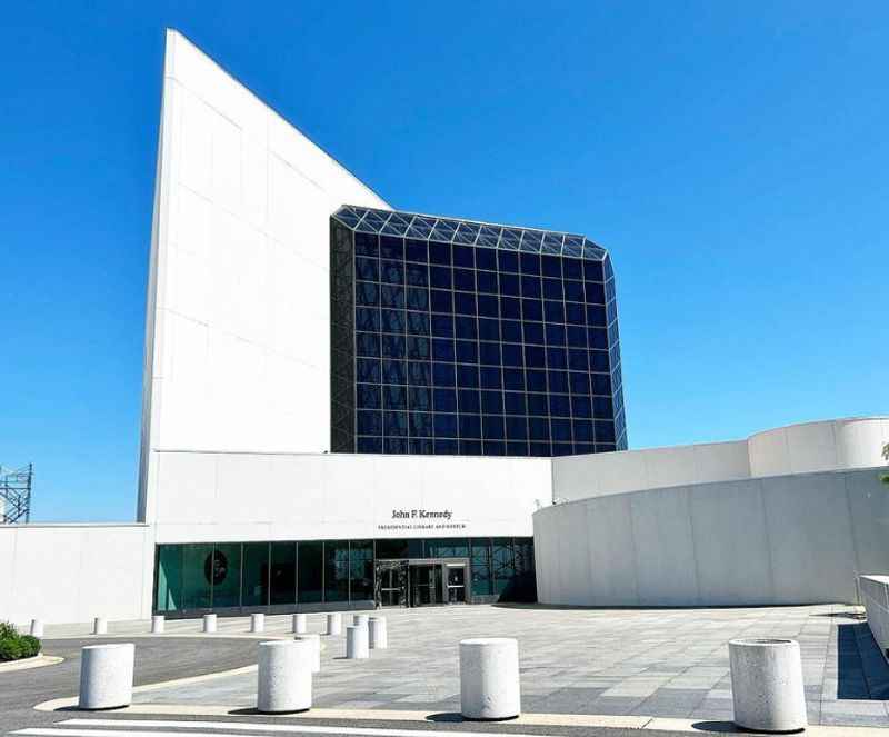 JFK Presidential Library and Museum