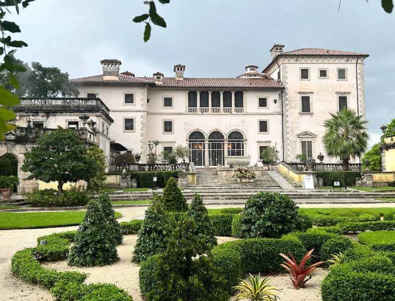 Vizcaya Museum And Gardens