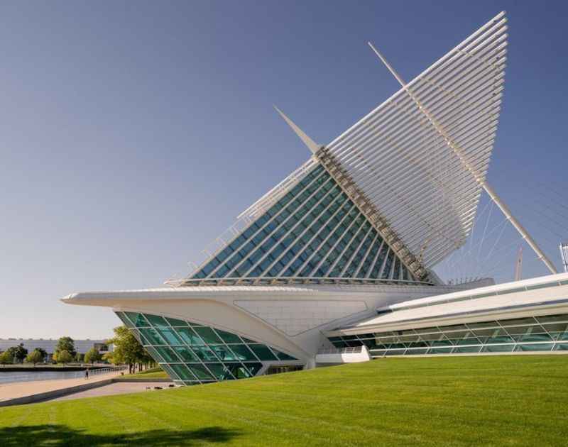  Milwaukee Art Museum